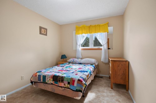5712 123 Avenue Nw, Edmonton, AB 