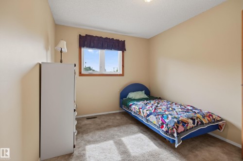 5712 123 Avenue Nw, Edmonton, AB 