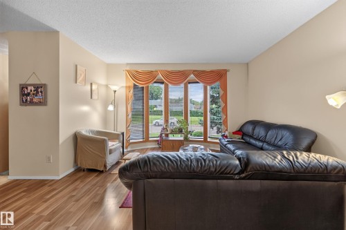 5712 123 Avenue Nw, Edmonton, AB 