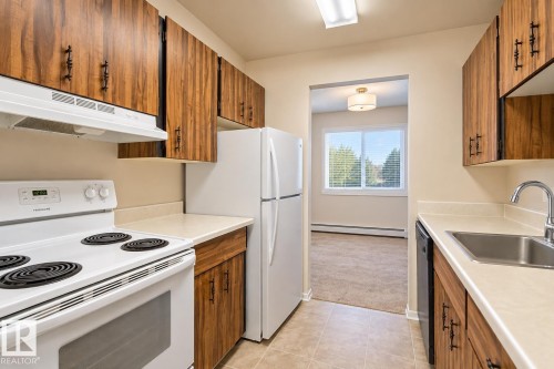 #402 18204 93 Av Nw, Edmonton, AB 