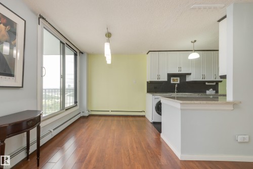 #1201 10135 Saskatchewan Dr Nw, Edmonton, AB 