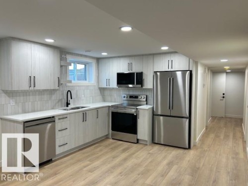 10418 154 Street Nw, Edmonton, AB 