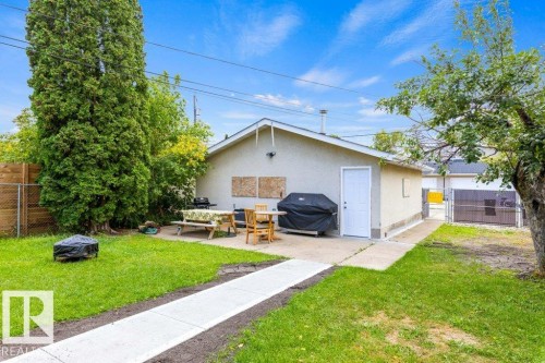 10418 154 Street Nw, Edmonton, AB 