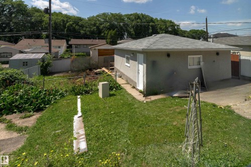 12224 55 Street Nw, Edmonton, AB 