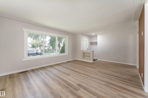 12224 55 Street Nw, Edmonton, AB 