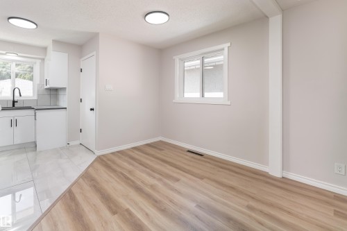 12224 55 Street Nw, Edmonton, AB 