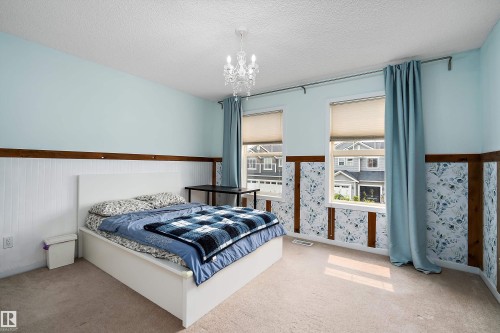 306 Simmonds Way, Leduc, AB - Indoor Photo Showing Bedroom