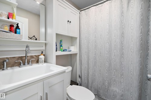 306 Simmonds Way, Leduc, AB - Indoor Photo Showing Bathroom