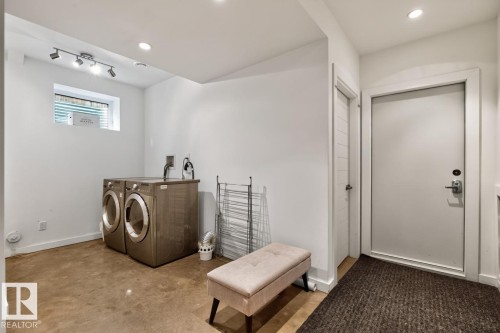 Recessed lighting, track lighting fixture, and a window with blinds - 14A Birch Drive, St. Albert, AB 