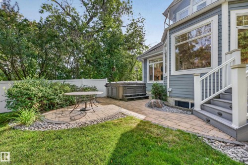9604 95 Avenue Nw, Edmonton, AB 