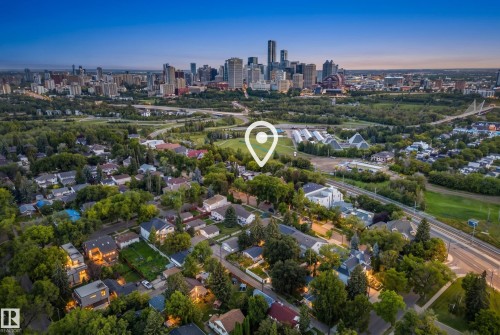 9604 95 Avenue Nw, Edmonton, AB 