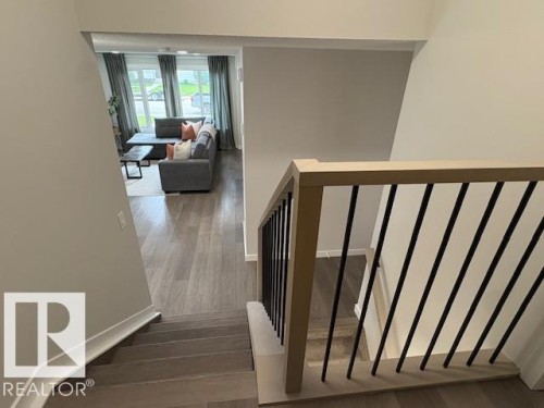 9520 150 Avenue Nw, Edmonton, AB 