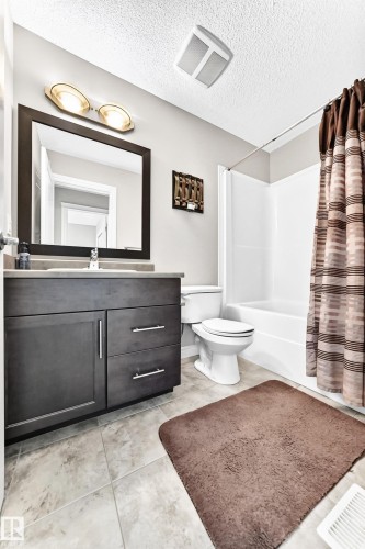 17250 73 Street Nw, Edmonton, AB 