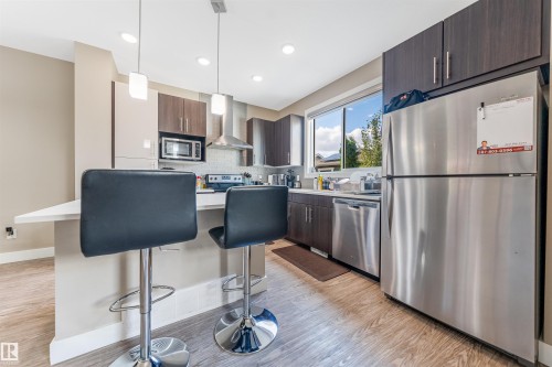 818 35A Ave Nw, Edmonton, AB 