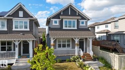 818 35A AVE NW Edmonton, AB T6T 1A2