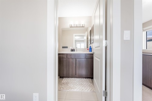 818 35A Ave Nw, Edmonton, AB 