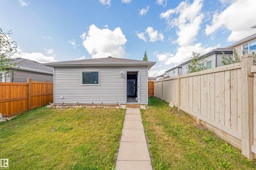 818 35A Ave Nw, Edmonton, AB 