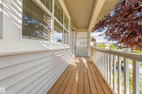 818 35A Ave Nw, Edmonton, AB 