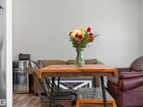 #44 12050 17 Av Sw, Edmonton, AB - Indoor Photo Showing Dining Room