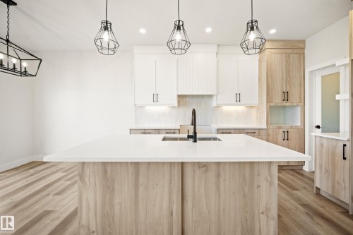 370 Liden Loop, Leduc, AB 