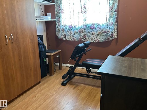 #68 4204 47 St, Wetaskiwin, AB - Indoor Photo Showing Gym Room