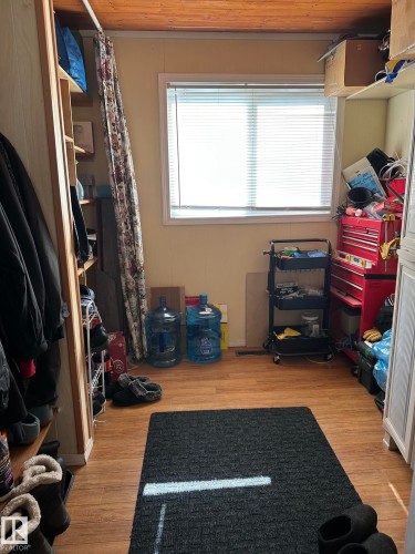 #68 4204 47 St, Wetaskiwin, AB - Indoor
