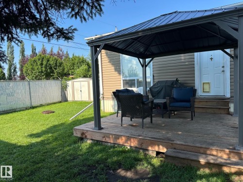 #68 4204 47 St, Wetaskiwin, AB - Outdoor With Deck Patio Veranda