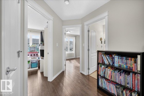 8503 11 Avenue Sw, Edmonton, AB 