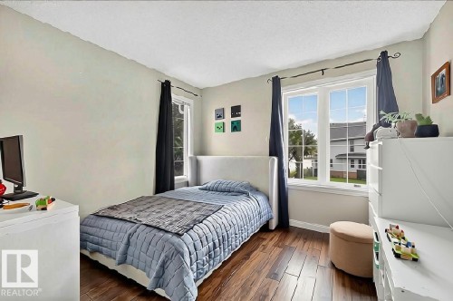 8503 11 Avenue Sw, Edmonton, AB 