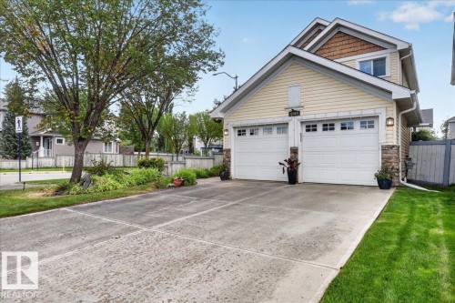 8503 11 Avenue Sw, Edmonton, AB 