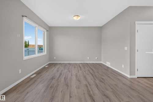 12328 177 Avenue Nw, Edmonton, AB 