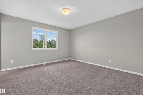 12328 177 Avenue Nw, Edmonton, AB 