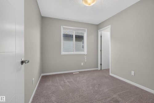 12328 177 Avenue Nw, Edmonton, AB 