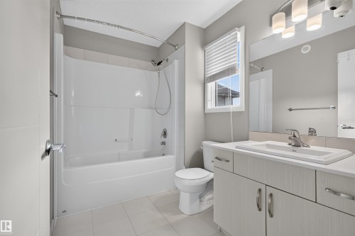 12328 177 Avenue Nw, Edmonton, AB 