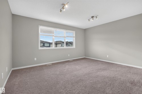 12328 177 Avenue Nw, Edmonton, AB 