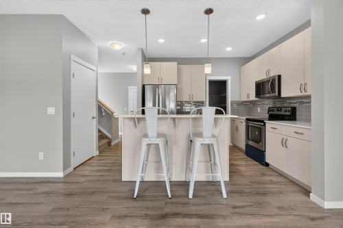 12328 177 Avenue Nw, Edmonton, AB 