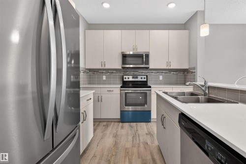 12328 177 Avenue Nw, Edmonton, AB 
