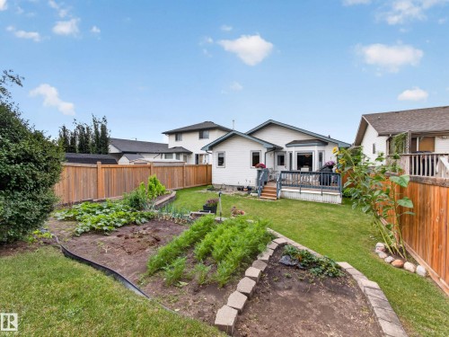 46 Hawthorne Crescent, St. Albert, AB 