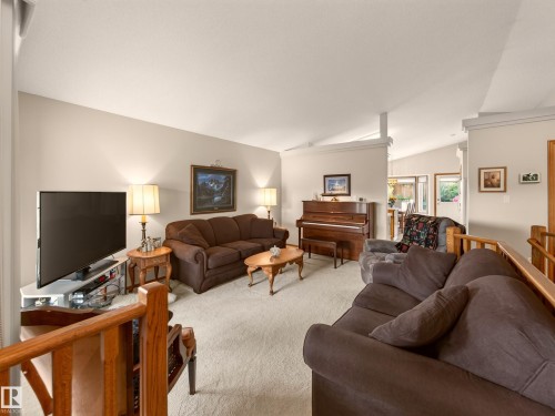 46 Hawthorne Crescent, St. Albert, AB 