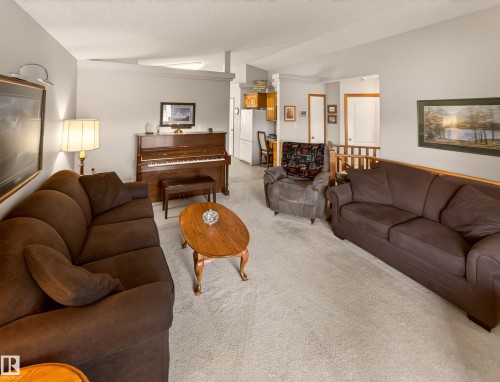46 Hawthorne Crescent, St. Albert, AB 