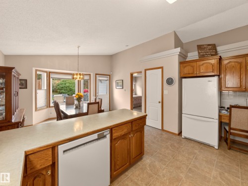 46 Hawthorne Crescent, St. Albert, AB 