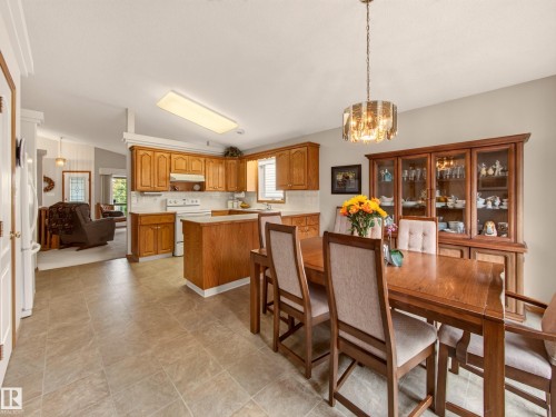 46 Hawthorne Crescent, St. Albert, AB 