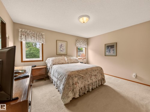 46 Hawthorne Crescent, St. Albert, AB 