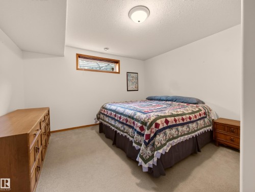 46 Hawthorne Crescent, St. Albert, AB 