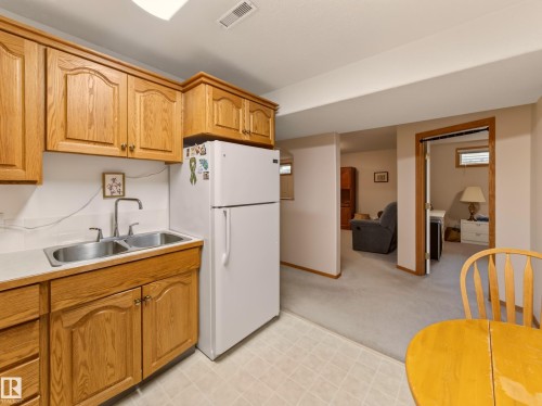 46 Hawthorne Crescent, St. Albert, AB 