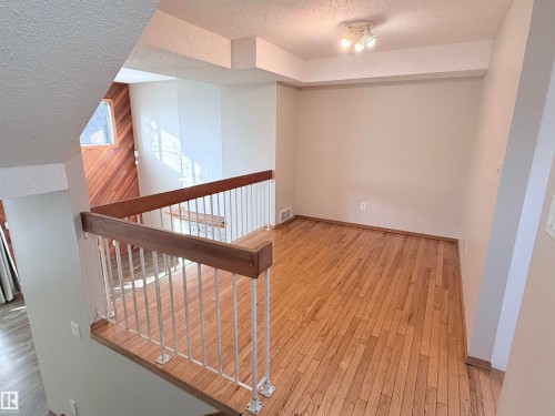 975 Millbourne Road Nw, Edmonton, AB 