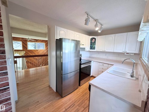 975 Millbourne Road Nw, Edmonton, AB 