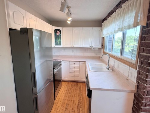 975 Millbourne Road Nw, Edmonton, AB 