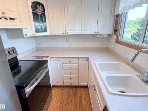 975 Millbourne Road Nw, Edmonton, AB 