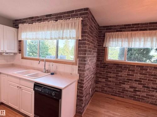 975 Millbourne Road Nw, Edmonton, AB 